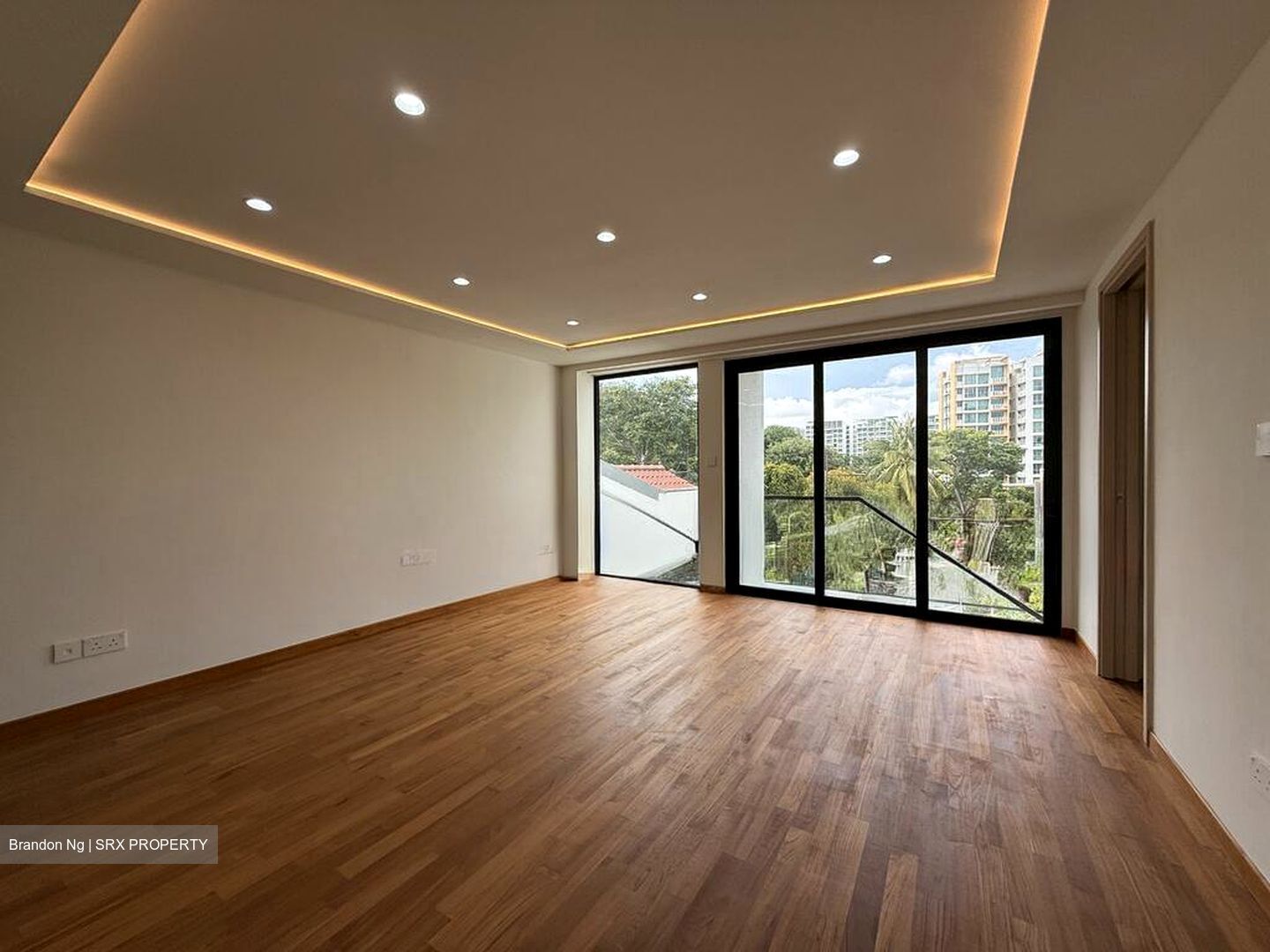 Lucky Hills (D16), Terrace #523799451